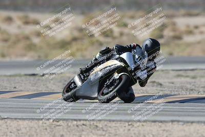 media/Oct-05-2025-CVMA (Sun) [[beeef4f201]]/Race 2-Supersport Middleweight/